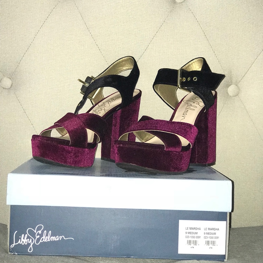 Libby Edelman Pumps